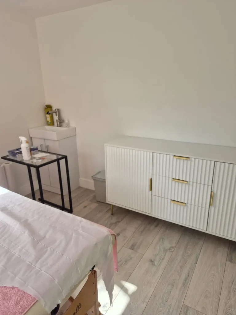 beauty treatment room leeds 03