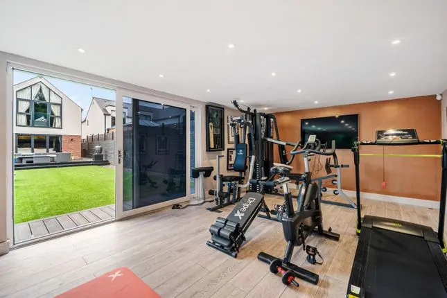the ultimate fitness sanctuary in prestbury 03